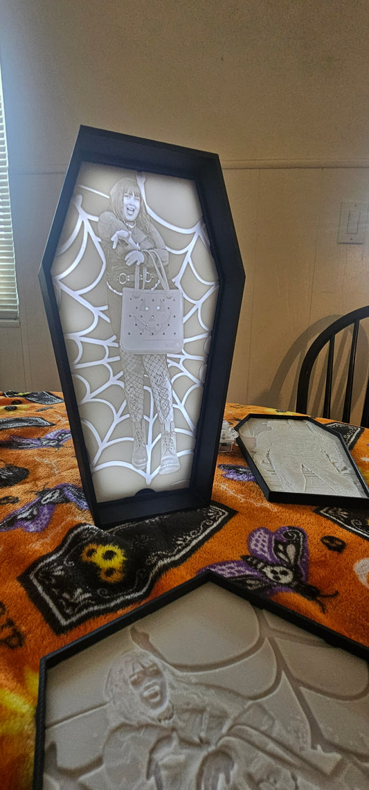Customizable 3D-Printed Coffin Lithophane Black and White – Your Image, Immortalized!